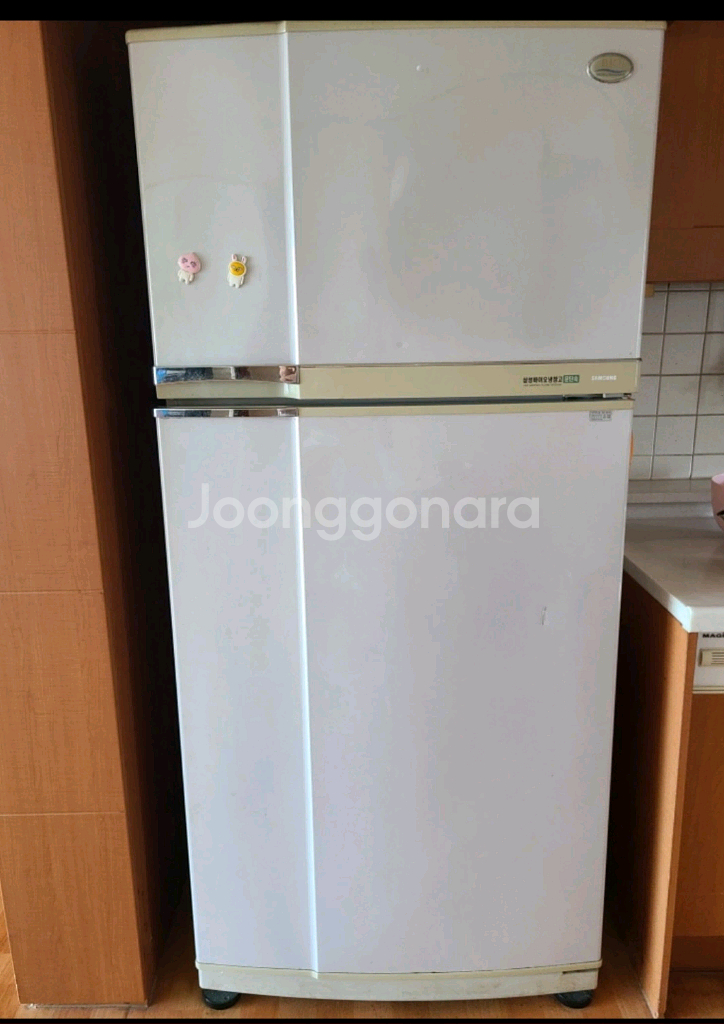 삼성 일반 냉장고입니다.--0
