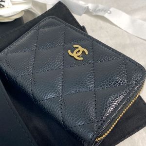 샤넬 캐비어 금장 동전지갑 새상품