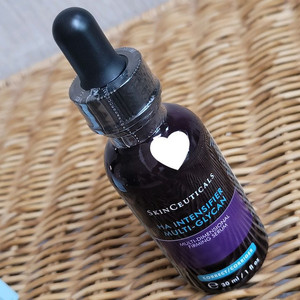 스킨수티컬즈 멀티글리칸 수분퍼밍세럼 HA 인텐시파이어