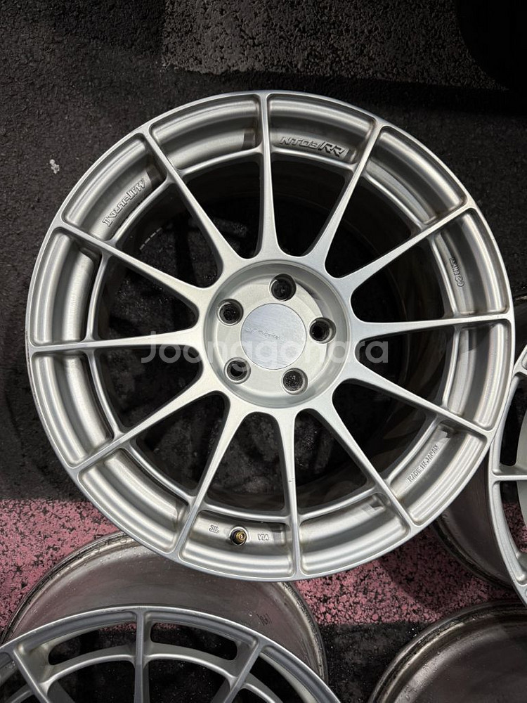 엔케이휠 NT03RR실버 18인치(가격내림)(택배가능)--0