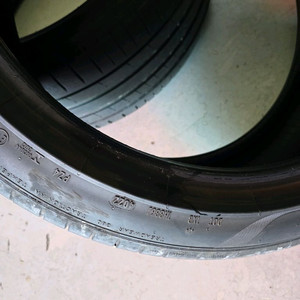 피렐리 P zero 255/40 R20 중고 타이어