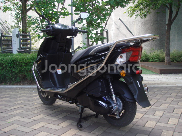 2025년식 하우즈스즈키 AFR 125 S--5