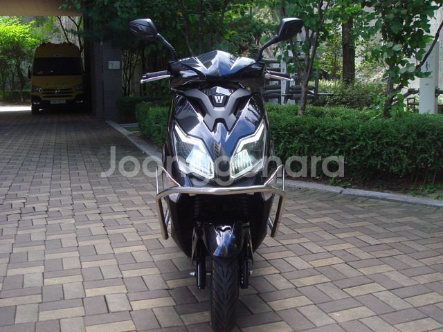 2025년식 하우즈스즈키 AFR 125 S--6