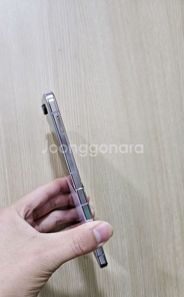플립5 갤럭시 256G 팝니다--7