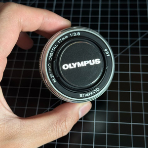 올림푸스 17mm f2.8