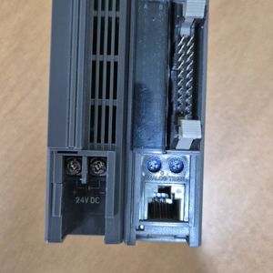 키엔스 KEYENCE. PLC. KZ300