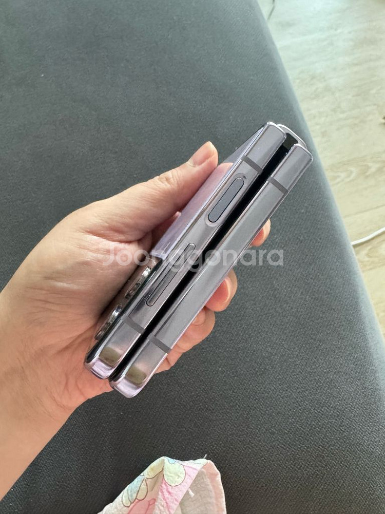 갤럭시 z플립4 512GB--6