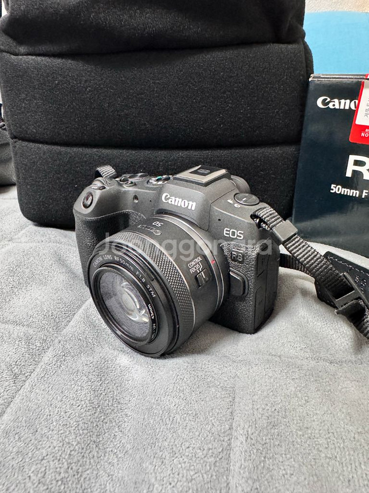 캐논 R8 바디--0