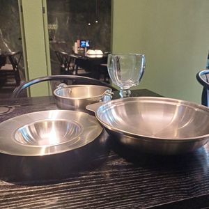 매장기물 정리(전골냄비, 스텐접시, 전기보온기 등)