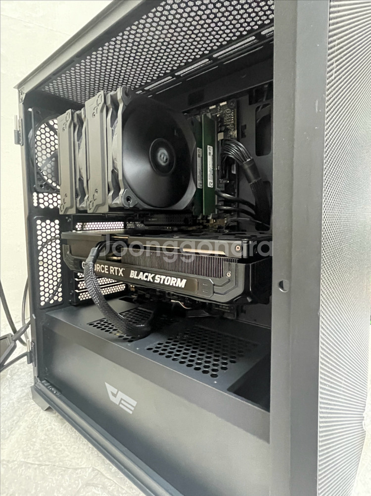 7800x3d 4080super 게이밍 컴퓨터--0