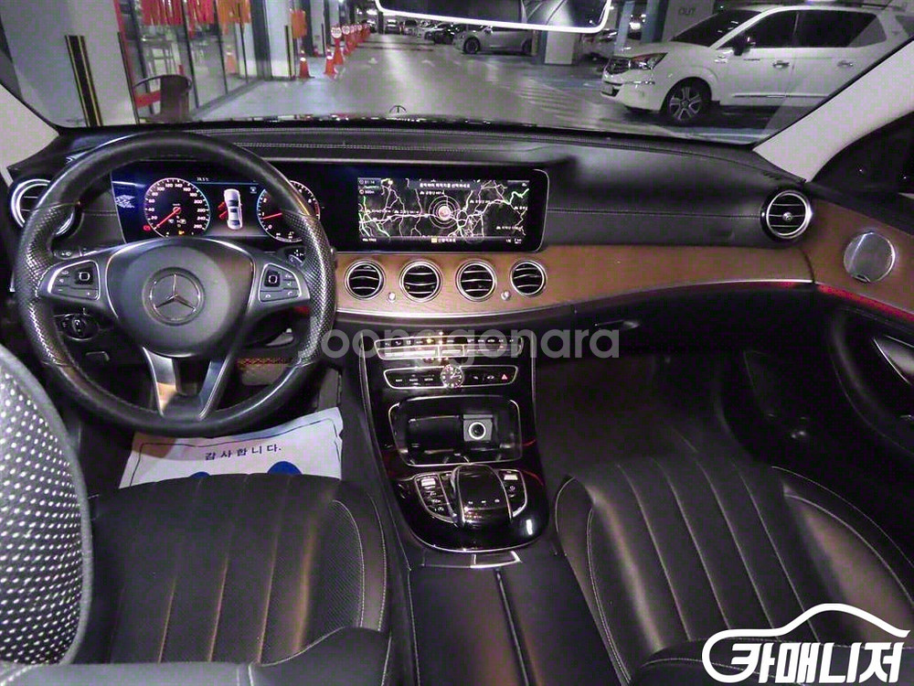 [벤츠]E-클래스 W213 E300 4MATIC 익스클--7