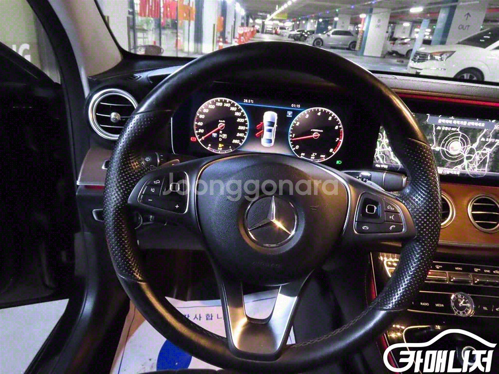 [벤츠]E-클래스 W213 E300 4MATIC 익스클--5