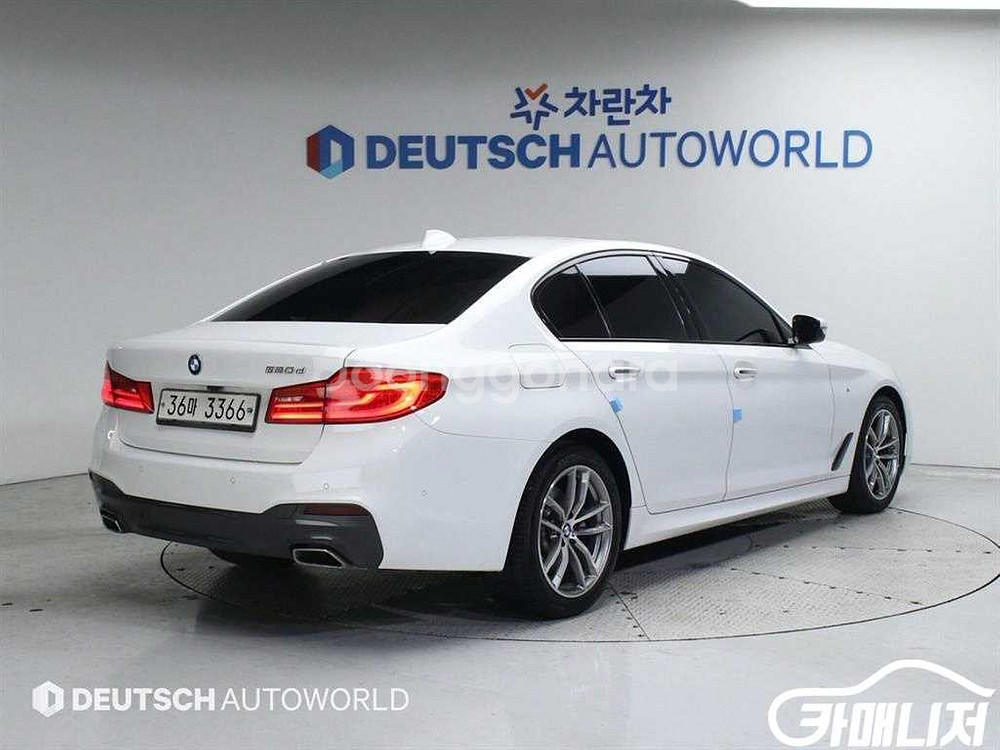 [BMW]5시리즈 (G30) 520d M 스포츠 플러스--2