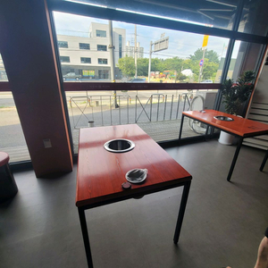 식당 테이블 팝니다