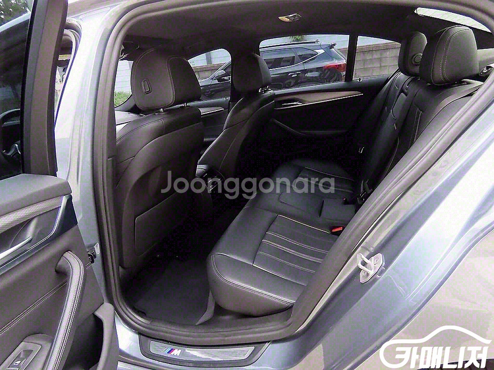 [BMW]5시리즈 (G30) 520d M 스포츠 #앱특--5