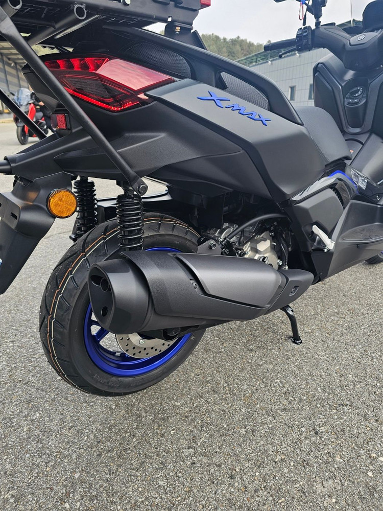 25년식 야마하 XMAX300 배달오토바이 이미지