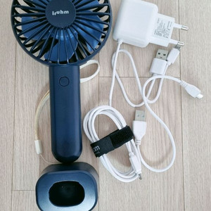 손풍기 거치대 추가 뒷면 거울있음 충전기도 드려요