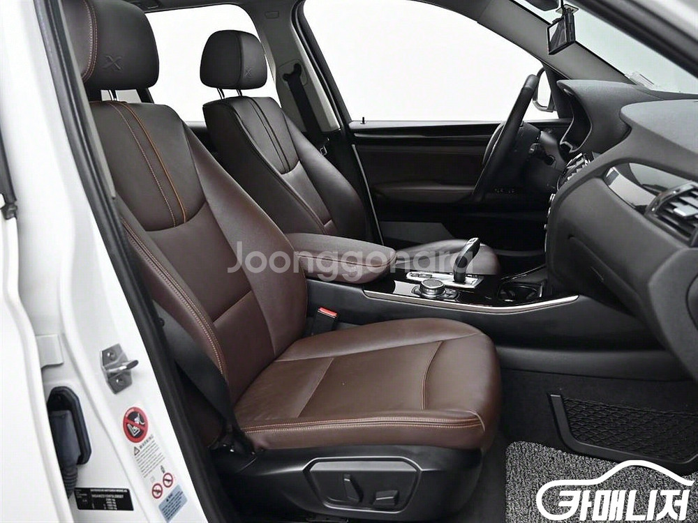 [BMW]X3 (F25) xDrive 20d #앱특가--9