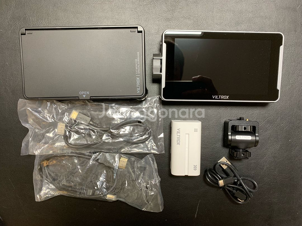 빌트록스 DC-550 PRO 5.5인치 필드모니터--1
