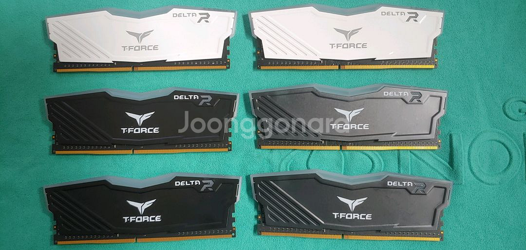 T-Force DDR4 CL15 Delta RGB--5