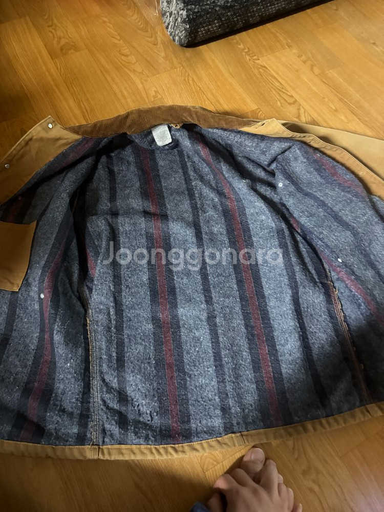 칼하트 초어 코트 판매합니다 사이즈는 L정도 되는거같습--2