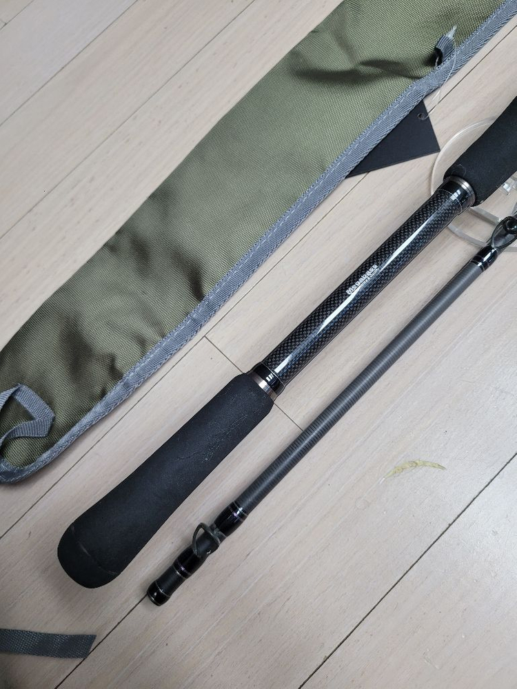 메가배스 레반테 베이트2피스 F7-72LV 배스낚시대 이미지