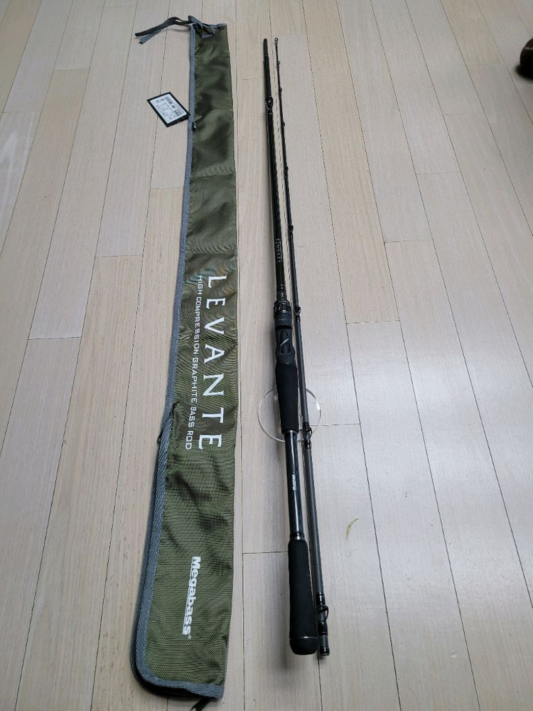 메가배스 레반테 베이트2피스 F7-72LV 배스낚시대 이미지