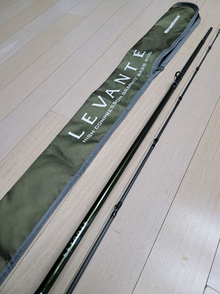 메가배스 레반테 베이트2피스 F7-72LV 배스낚시대 이미지