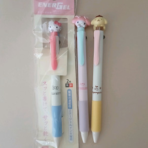 펜텔 에너겔 2색 산리오 마스코트 볼펜 일괄