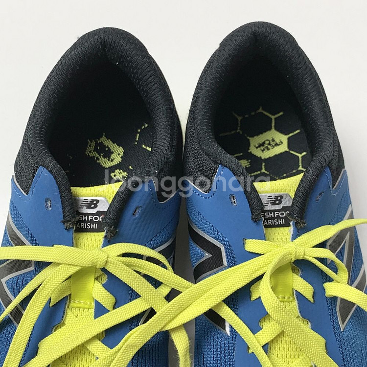 [240/정품] 뉴발란스 아리쉬 V2 프레쉬폼 운동화--6