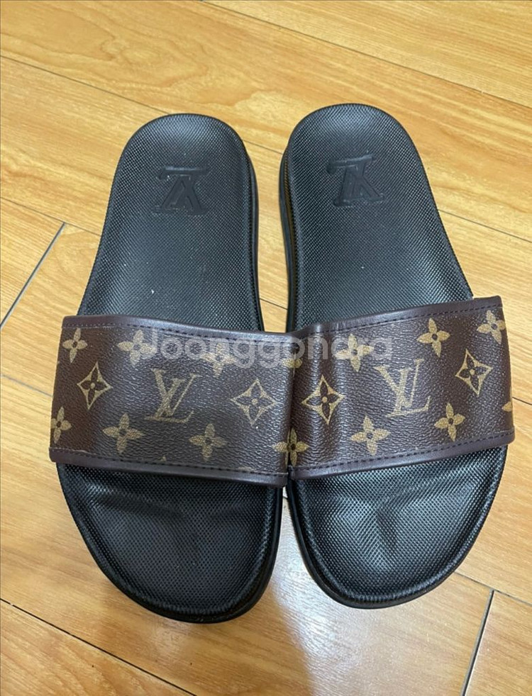 LV 루비통 슬리퍼--0