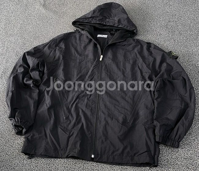 스톤아일랜드 바람막이 자켓 105/XL--0