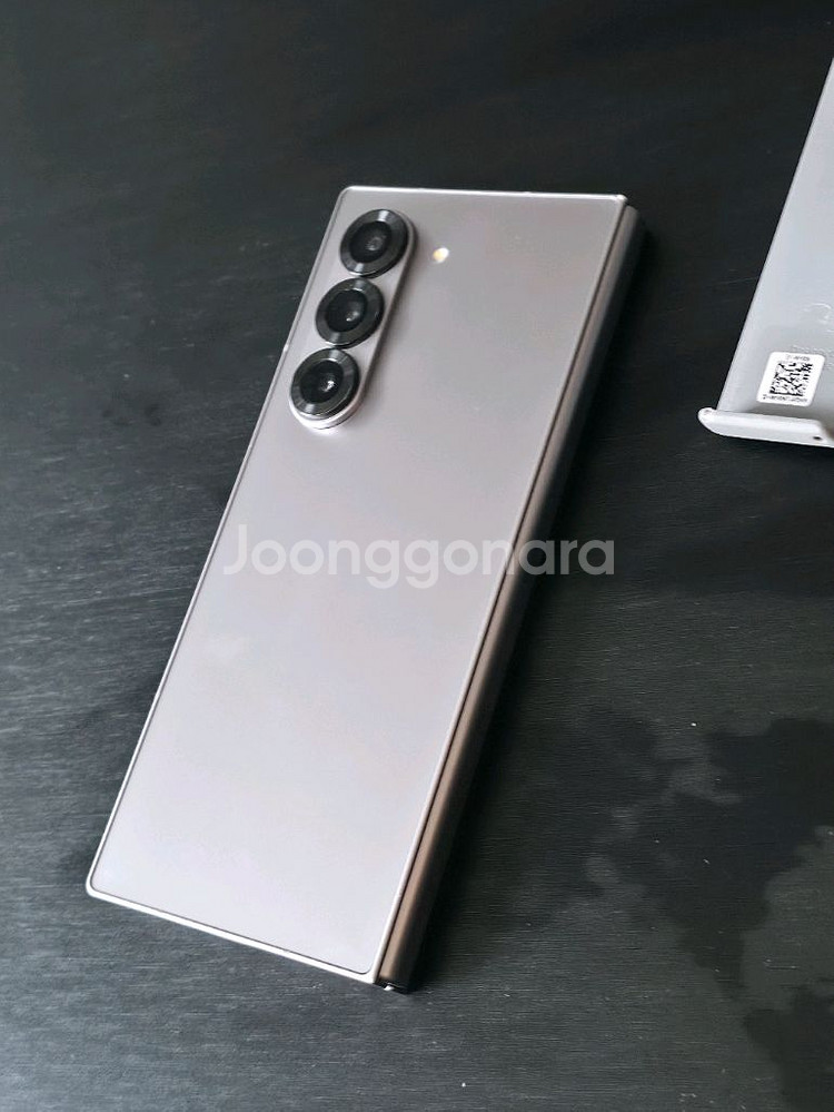 갤럭시 z폴드 6 자급제 512gb 실버쉐도우--3