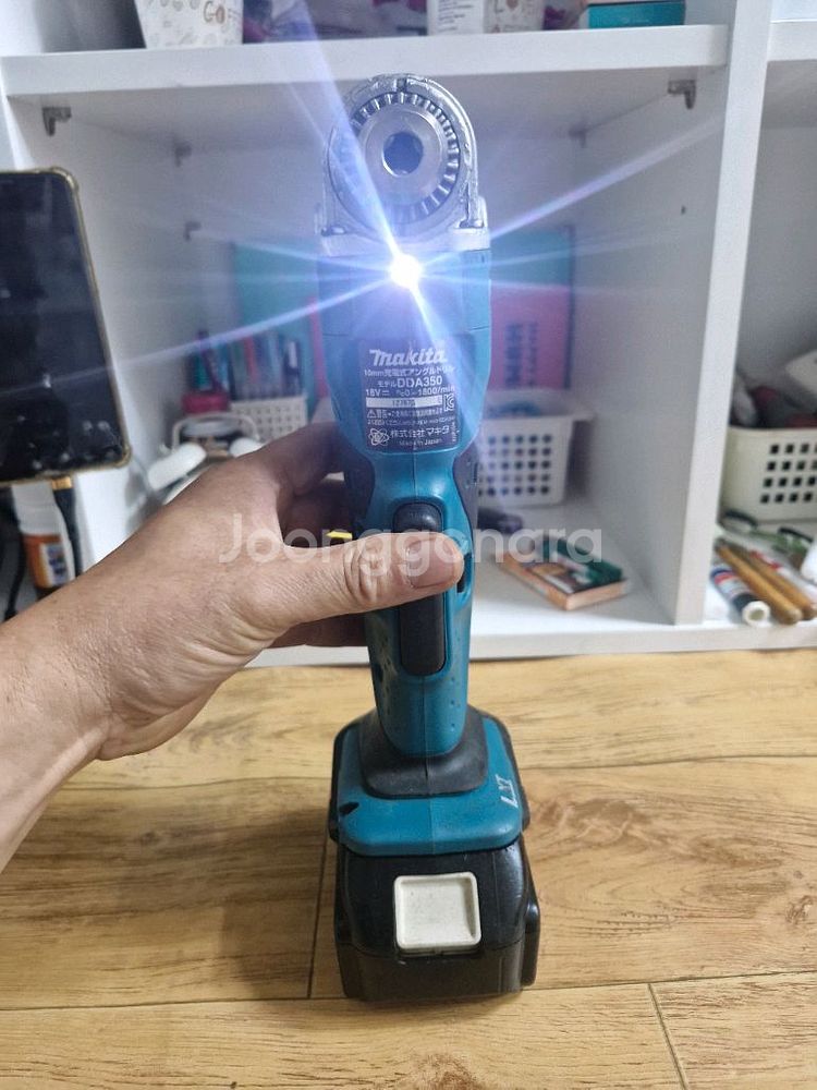 마끼다충전코너드릴 DDA350 최상급.배터리포함 직각드--0