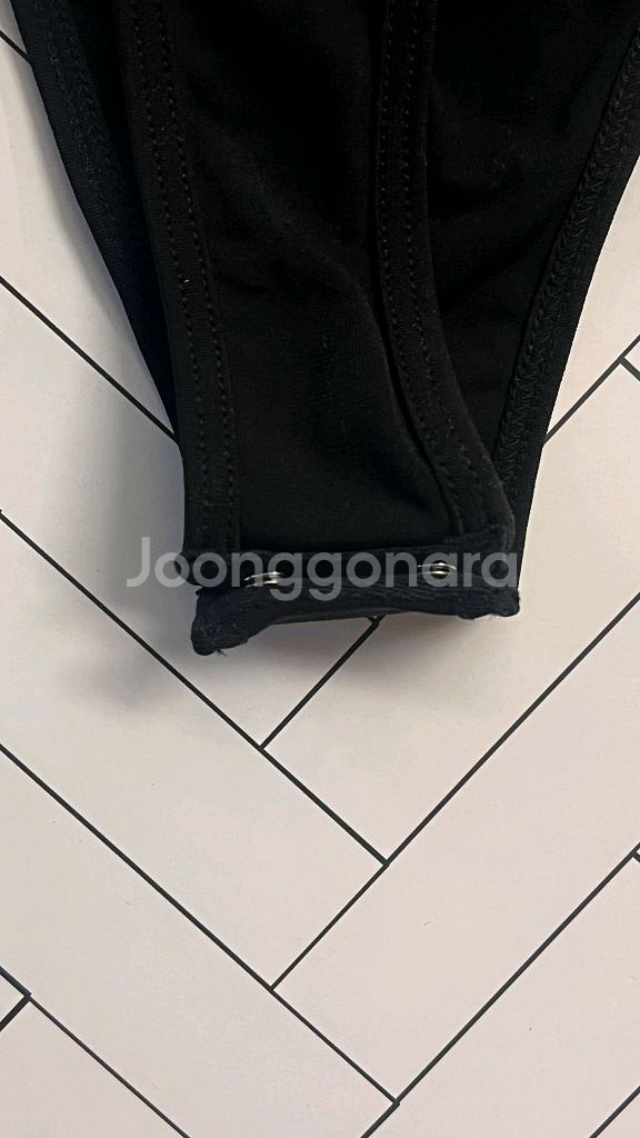 (희귀단종템) 배드블러드 베로니카 딥 컷 블랙 xs 바--8