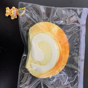 수제 롤케이크 말랑이