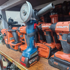 보쉬충전그라인더 GWS 18V-7브러쉬리스모터 2024 이미지