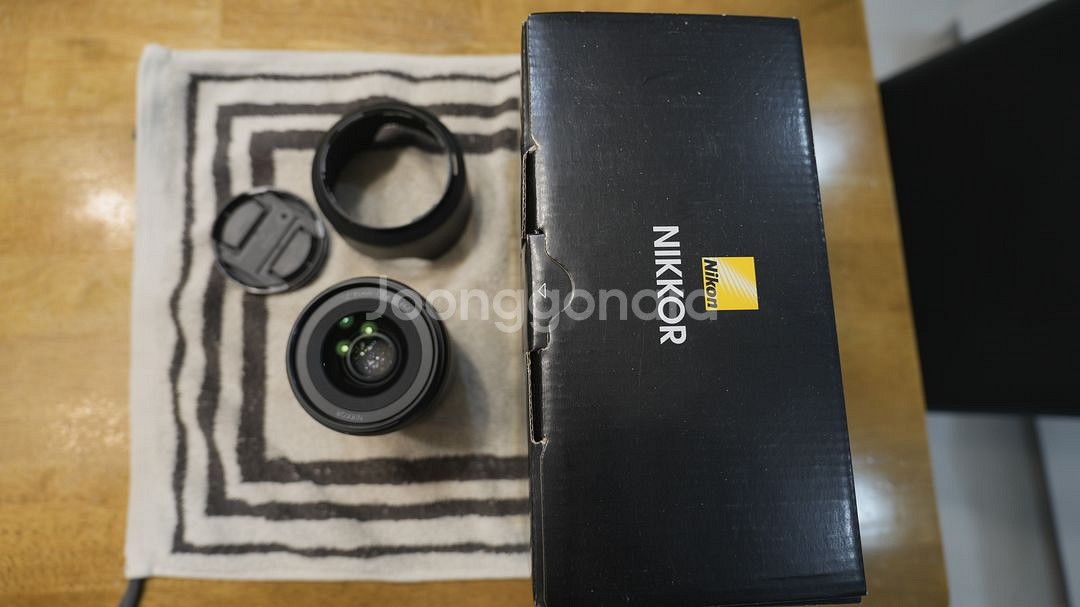 니콘 z35mmf1.8 판매합니다.--0