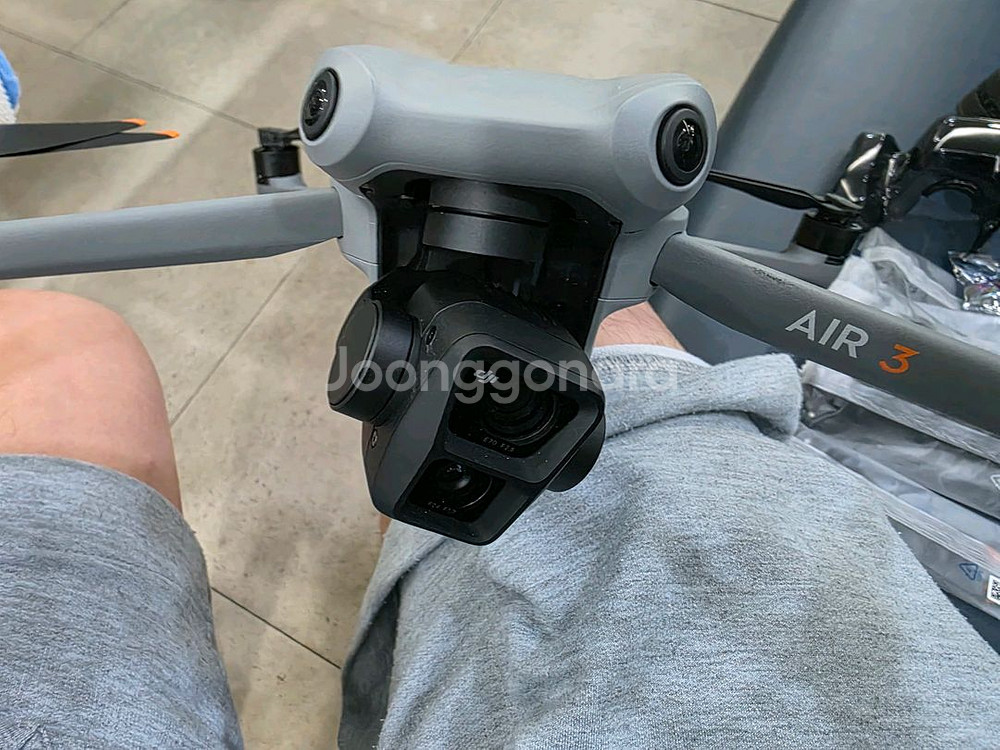 DJI 에어3 플라이 모어 콤보 (DJI RC2 조종기--3