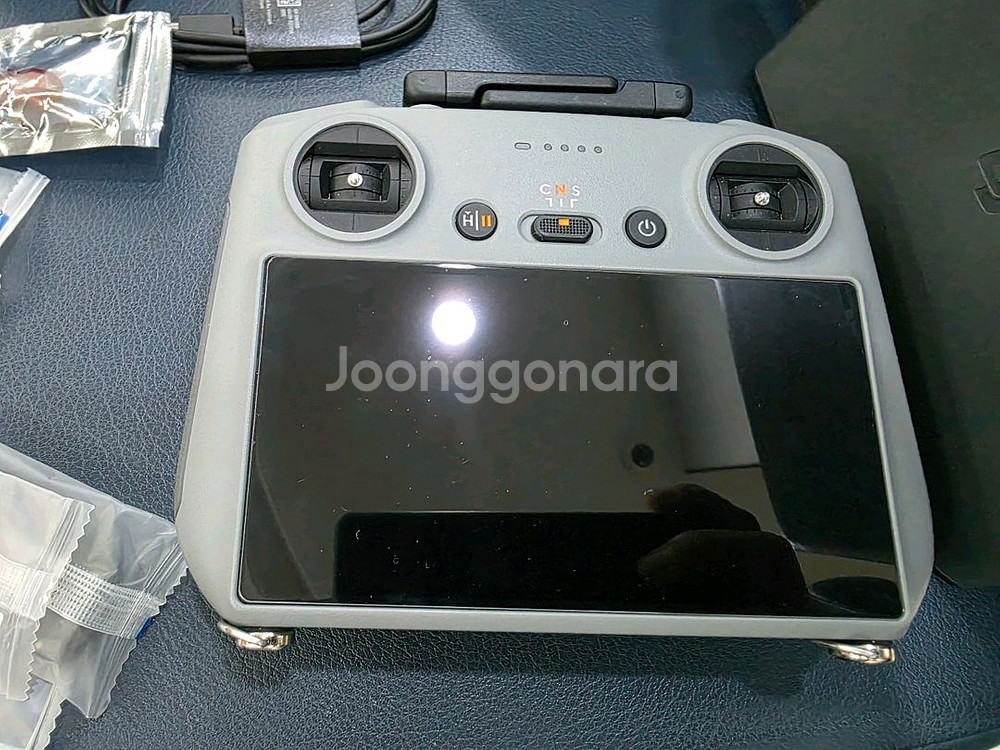 DJI 에어3 플라이 모어 콤보 (DJI RC2 조종기--4