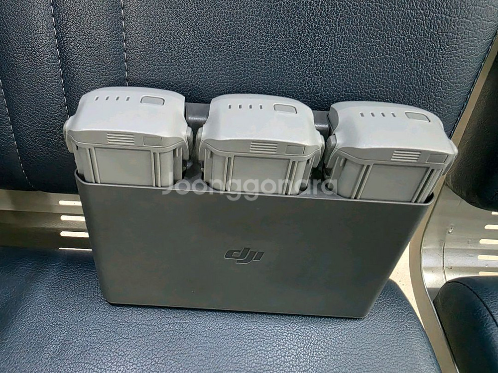 DJI 에어3 플라이 모어 콤보 (DJI RC2 조종기--5