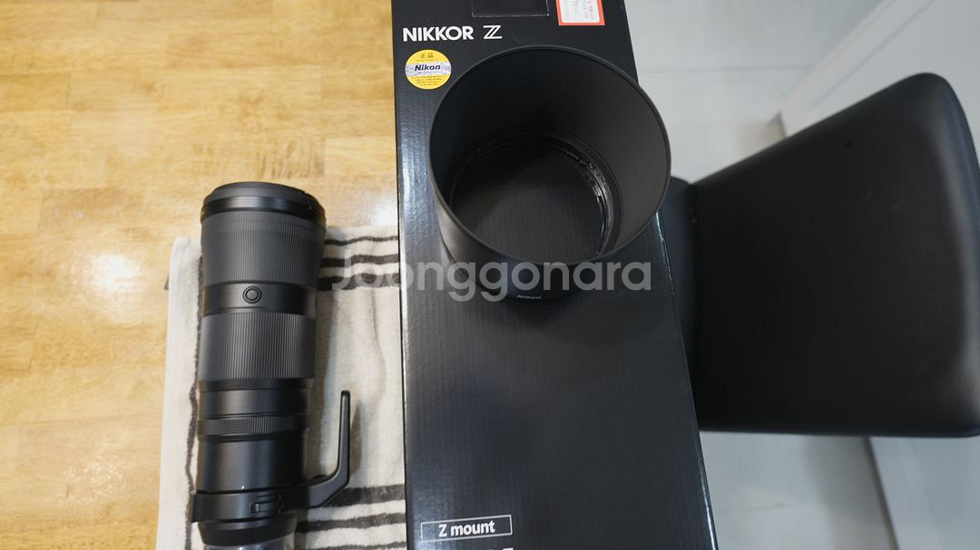 니콘 z 180-600mm 판매합니다.--0