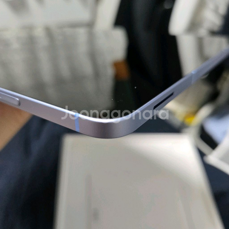 갤럭시 탭 S10 FE+ 블루 색상 판매합니다--11