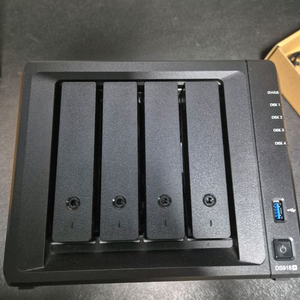 시놀로지 Synology DS918+ 나스