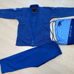 킹즈 주짓수 발리스티코 블루 파란색 도복 팝니다