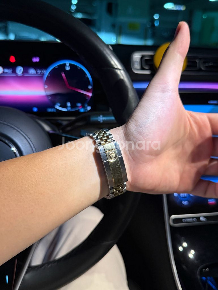 롤렉스 GMT 마스터2 꿀벌 판매합니다--2