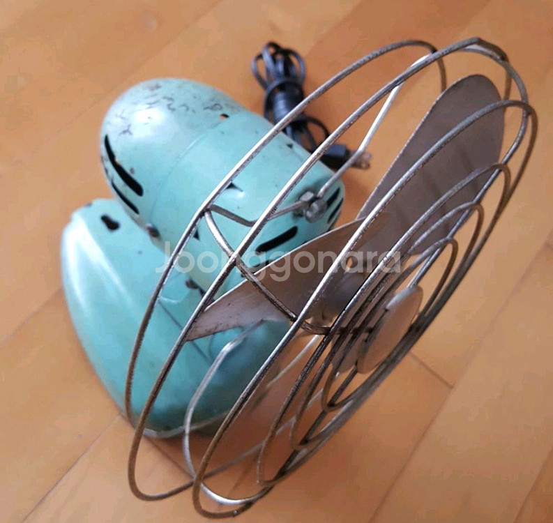 선풍기 철제 선풍기 골동품(일본제품100V전용)--1