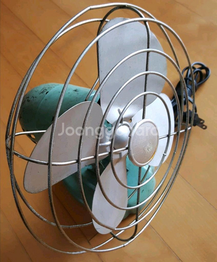 선풍기 철제 선풍기 골동품(일본제품100V전용)--2