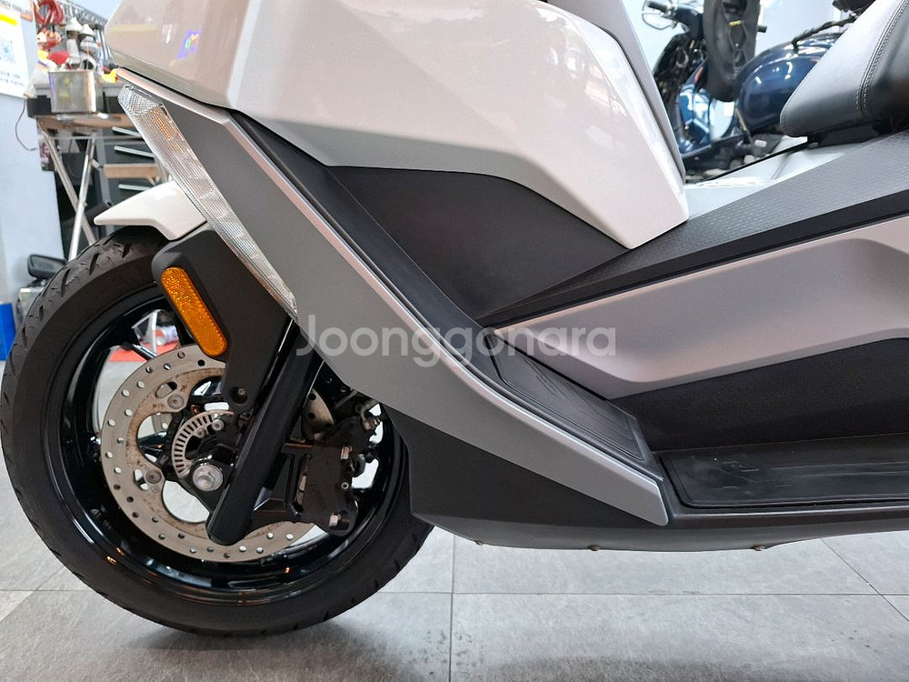 22년식 BMW C400GT--3