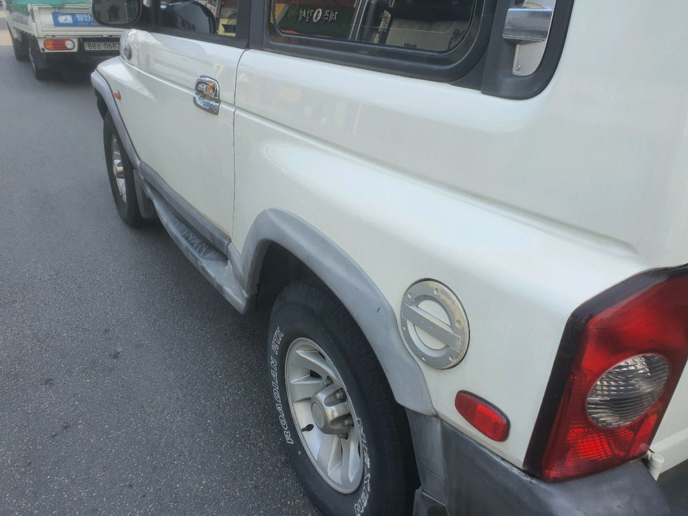 2004년식 뉴코란도밴 602el 이미지